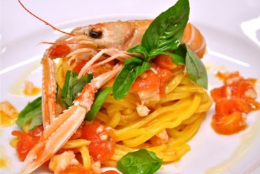 Piatto di spaghetti allo scoglio